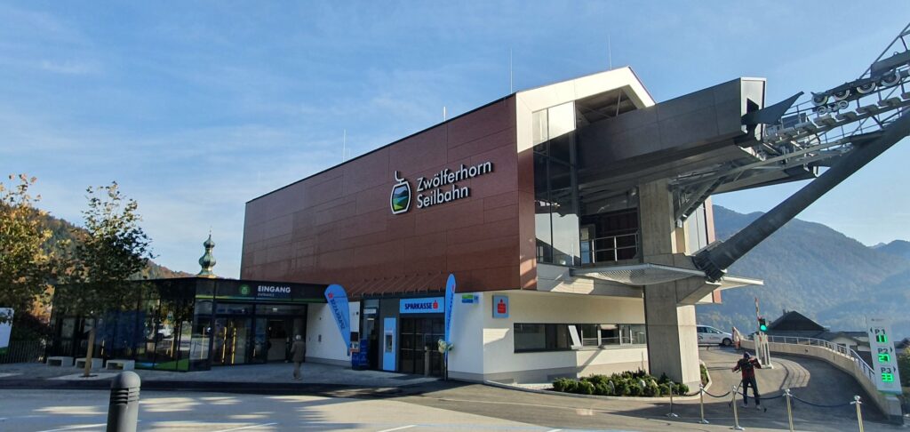 H2S - Neubau 8 EUB Zwölferhornbahn in St. Gilgen